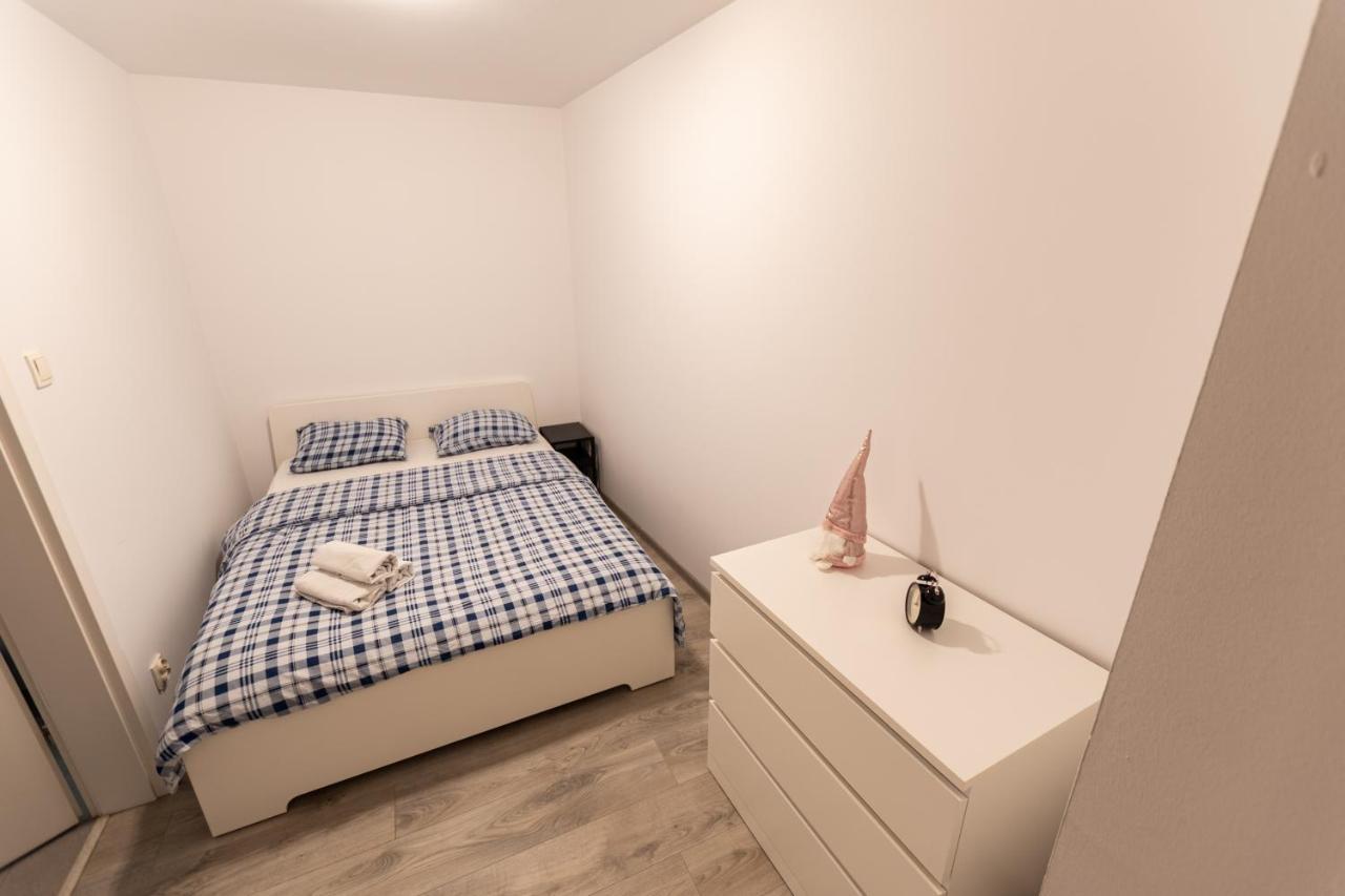 Apartament Krakowska Czestochowa Bagian luar foto